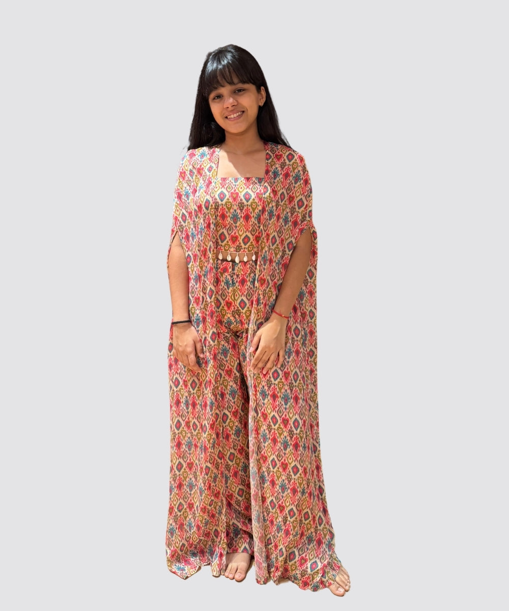 Multicolor Three Piece Set with Shell