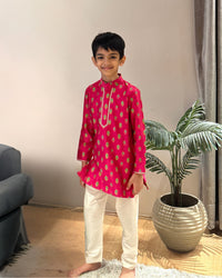 Pink Printed Chanderi Kurta Set