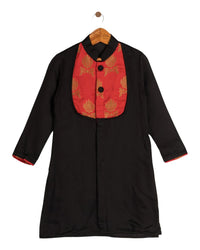 Black Kurta With Brocade Patch
