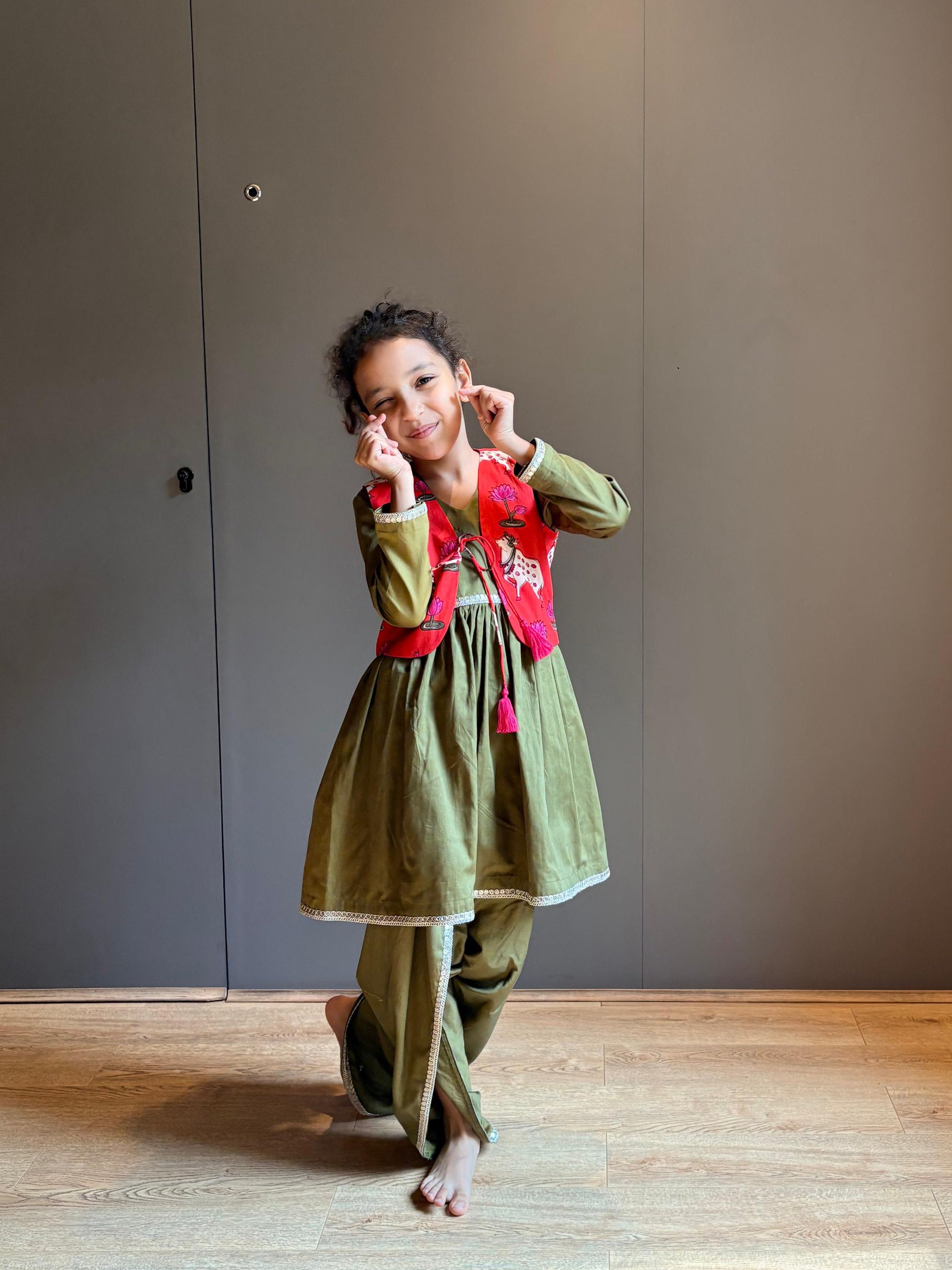 Olive Kurta and Dhoti with Pichwayi Printed Jacket