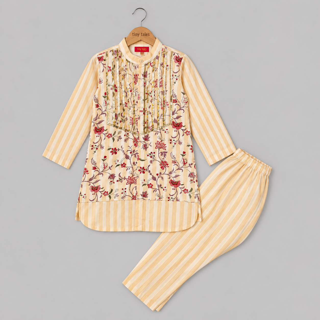 Off White Floral Kurta Set