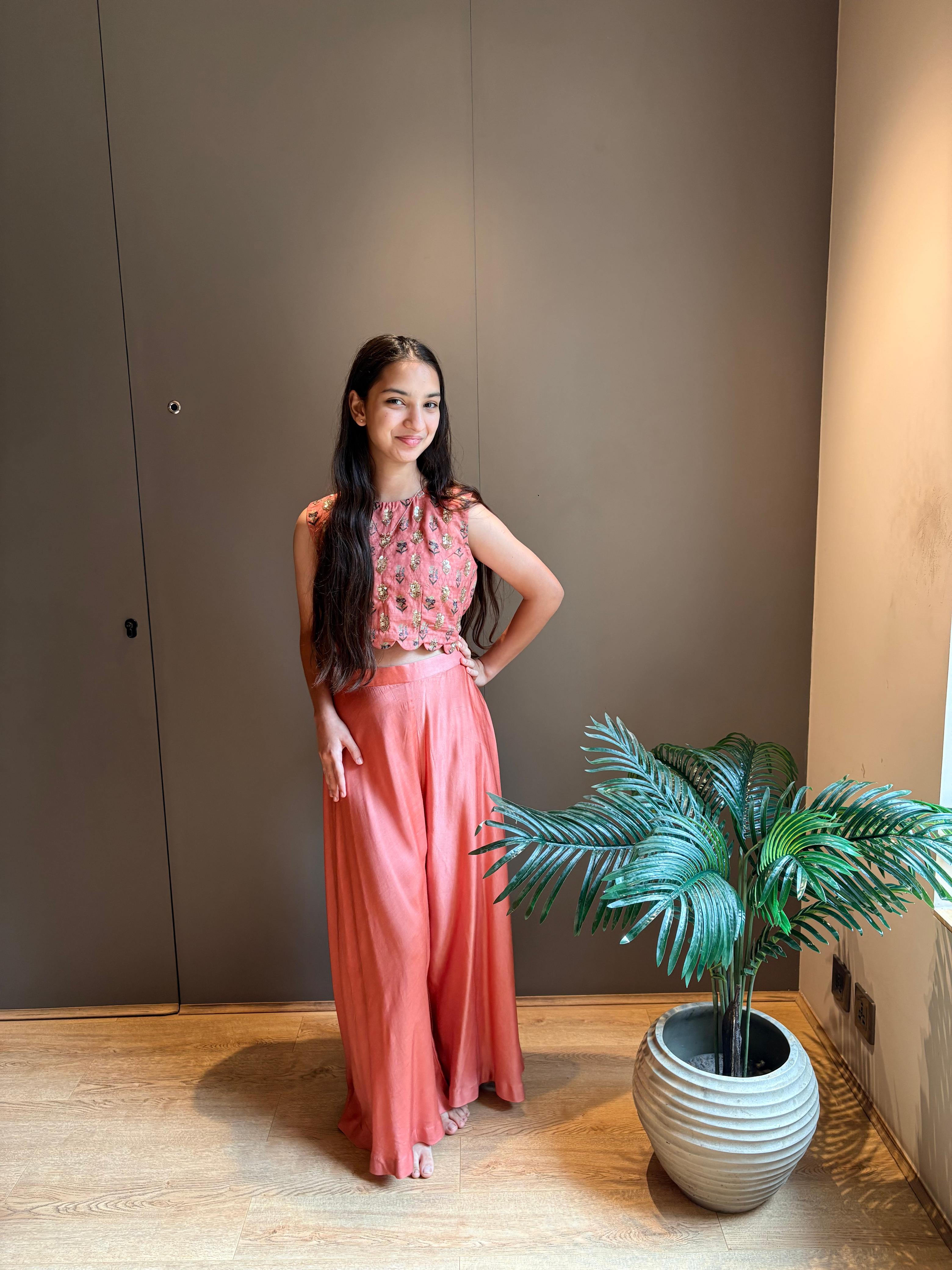 Printed/Highlighted Scallop Bow Top with Plazo Pants